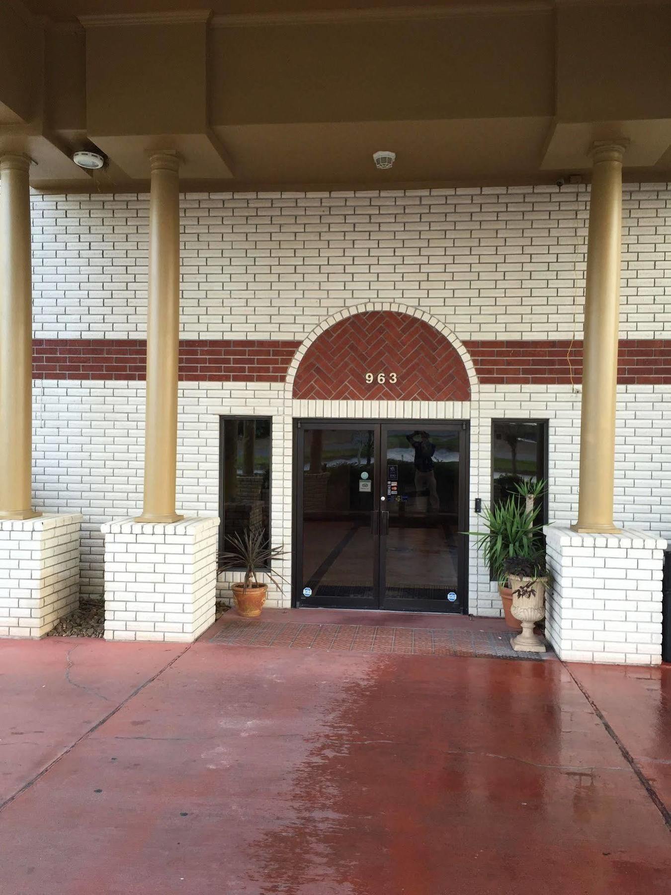 Days Inn By Wyndham New Braunfels Exterior photo